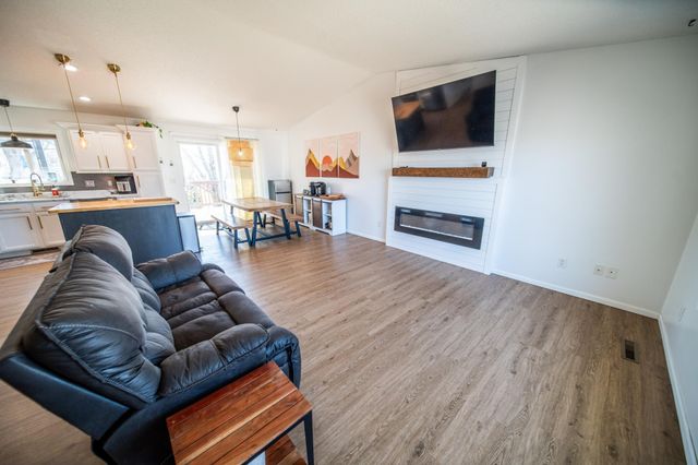 5944 Belfry Ln NW, Rochester, MN 55901