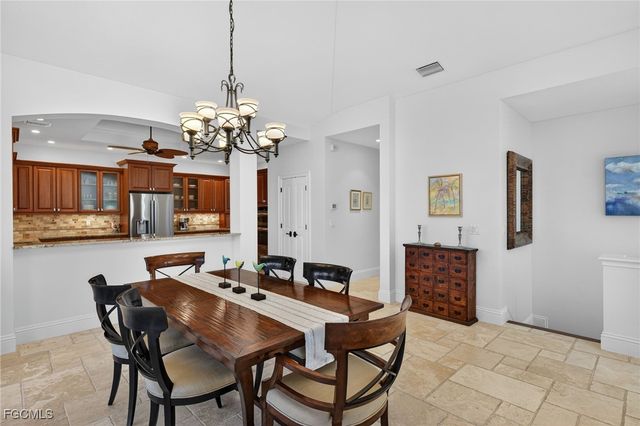 2312 Starfish LN, Sanibel, FL 33957