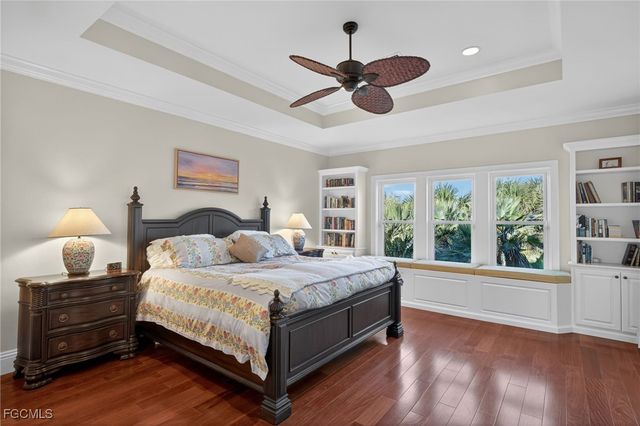 2312 Starfish LN, Sanibel, FL 33957