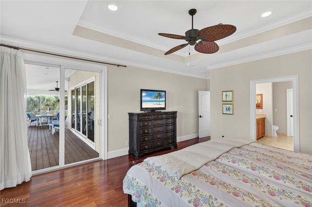 2312 Starfish LN, Sanibel, FL 33957