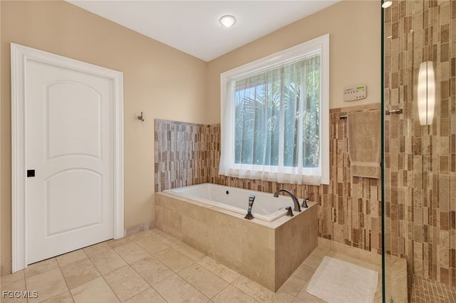 2312 Starfish LN, Sanibel, FL 33957