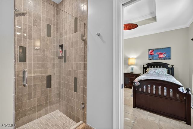 2312 Starfish LN, Sanibel, FL 33957