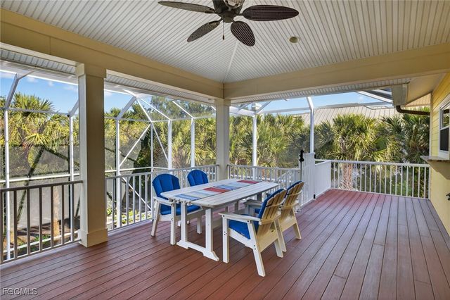 2312 Starfish LN, Sanibel, FL 33957