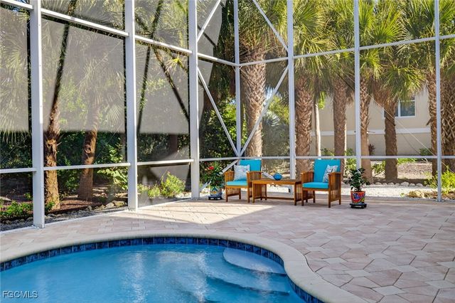 2312 Starfish LN, Sanibel, FL 33957