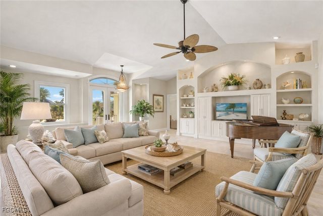 2312 Starfish LN, Sanibel, FL 33957