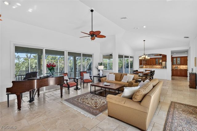 2312 Starfish LN, Sanibel, FL 33957