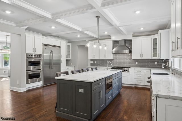 13 ROCKAGE ROAD, Warren Twp., NJ 07059