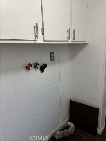 1565 W Arrow Highway C10, Upland, CA 91786