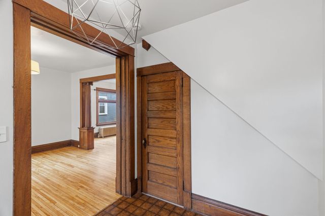 2740 16th Avenue S, Minneapolis, MN 55407