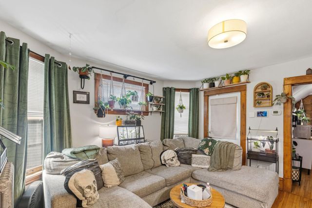 2740 16th Avenue S, Minneapolis, MN 55407