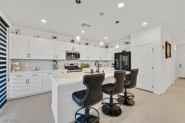 2933 Little Current Road, North Las Vegas, NV 89086