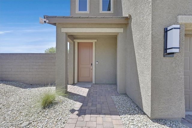 2933 Little Current Road, North Las Vegas, NV 89086