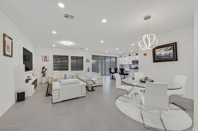 2933 Little Current Road, North Las Vegas, NV 89086