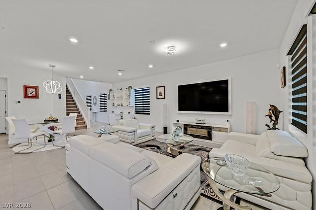 2933 Little Current Road, North Las Vegas, NV 89086