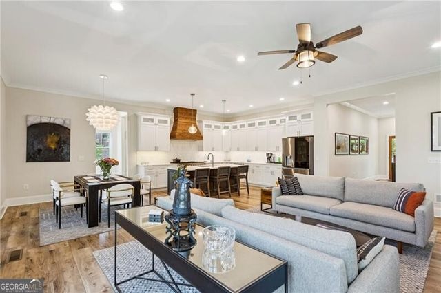 450 Cherokee Street, Canton, GA 30114