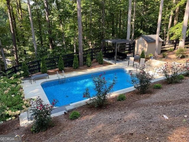 450 Cherokee Street, Canton, GA 30114