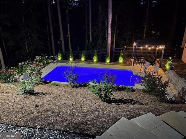 450 Cherokee Street, Canton, GA 30114