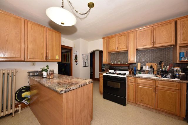 1816 S 59th STREET, West Allis, WI 53214