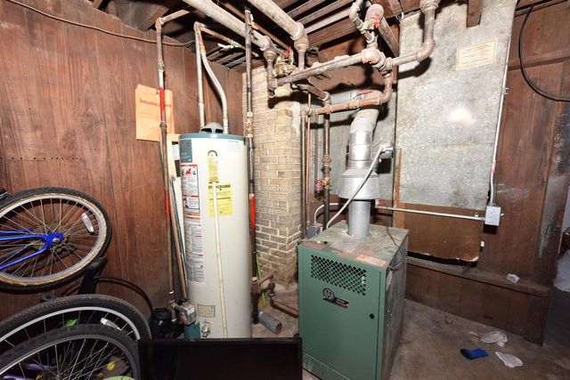 1816 S 59th STREET, West Allis, WI 53214