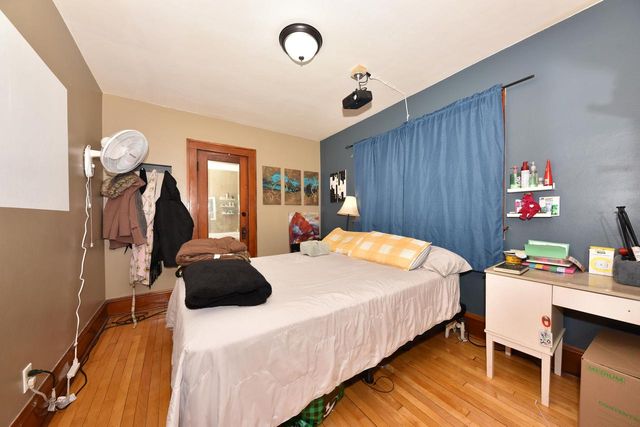 1816 S 59th STREET, West Allis, WI 53214