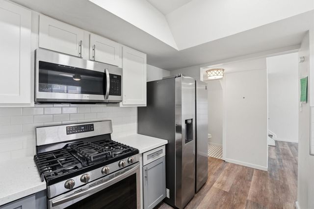 2220 Shadowdale Drive 350, Houston, TX 77043
