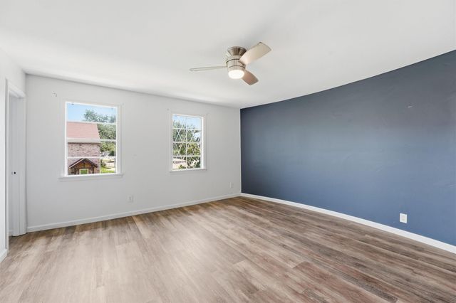 2220 Shadowdale Drive 350, Houston, TX 77043