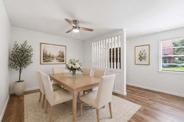 2220 Shadowdale Drive 350, Houston, TX 77043
