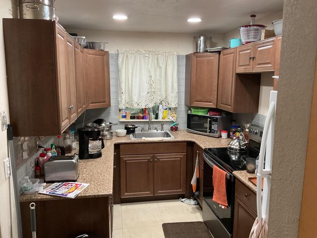 1433 NE 26th Court, Pompano Beach, FL 33064