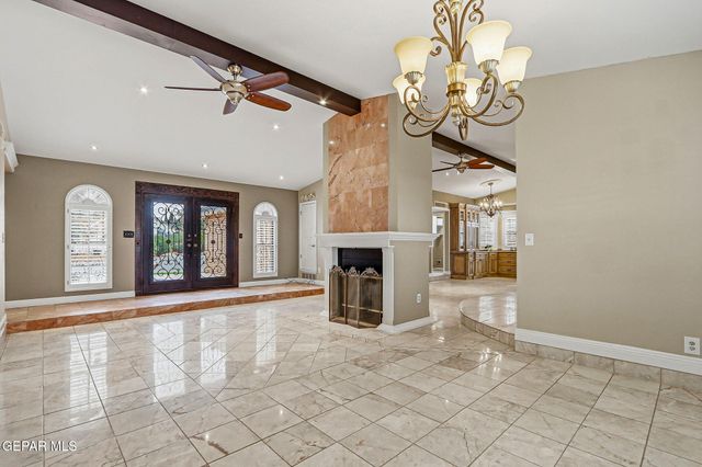 2063 GREENLEE Drive, El Paso, TX 79936