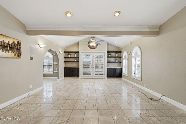 2063 GREENLEE Drive, El Paso, TX 79936