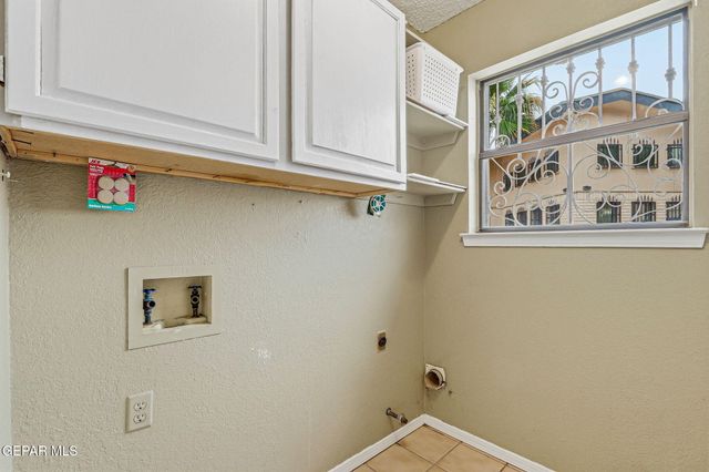 2063 GREENLEE Drive, El Paso, TX 79936