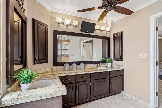 2063 GREENLEE Drive, El Paso, TX 79936