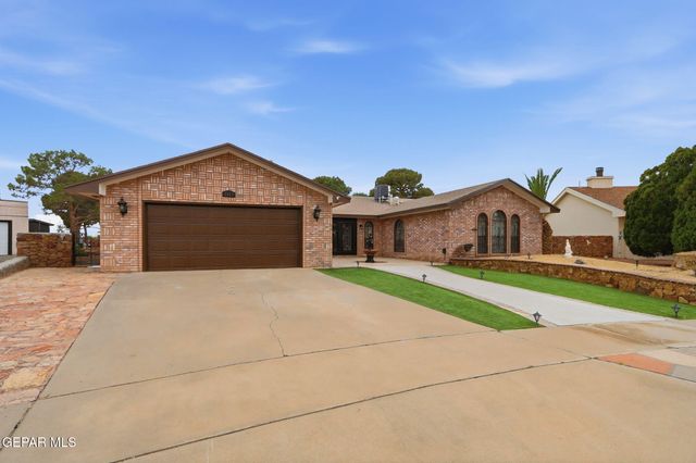 2063 GREENLEE Drive, El Paso, TX 79936