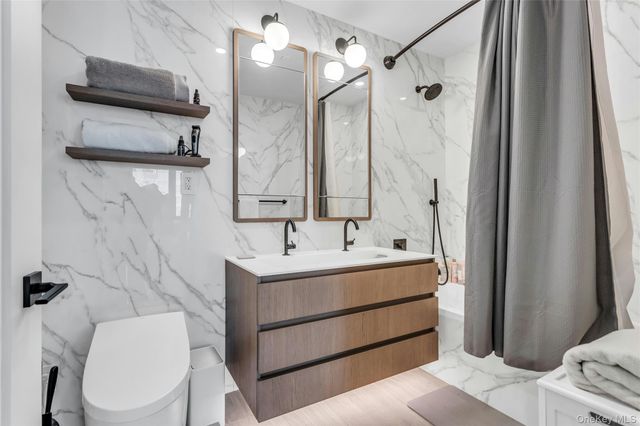 4507 Court Square 11A, Long Island City, NY 11101