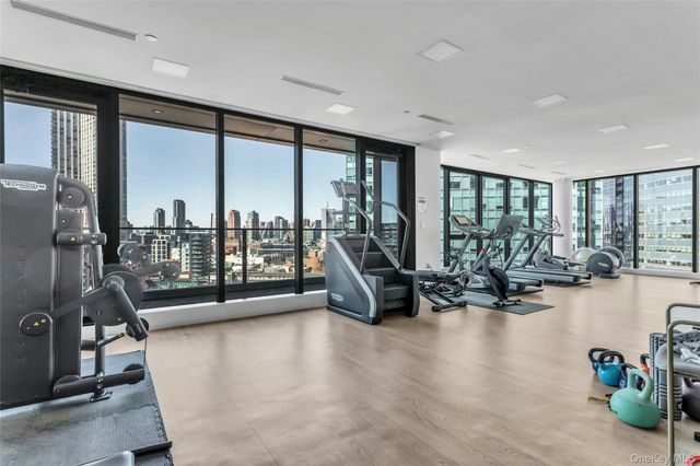4507 Court Square 11A, Long Island City, NY 11101