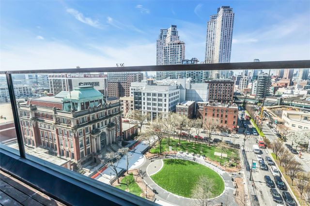 4507 Court Square 11A, Long Island City, NY 11101