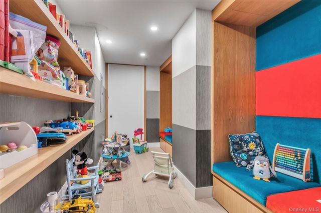 4507 Court Square 11A, Long Island City, NY 11101