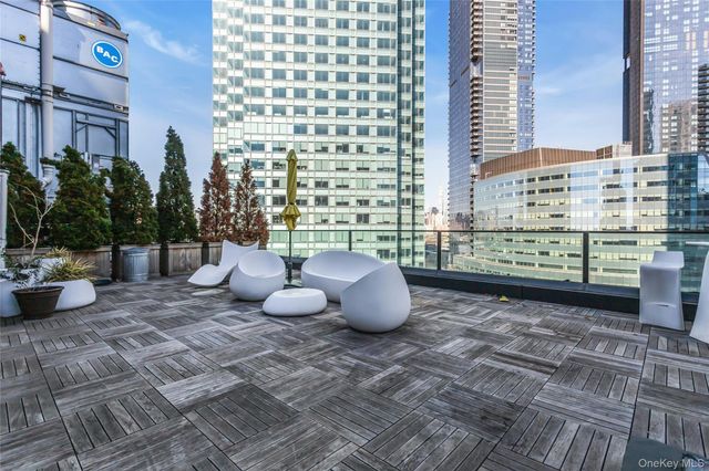 4507 Court Square 11A, Long Island City, NY 11101