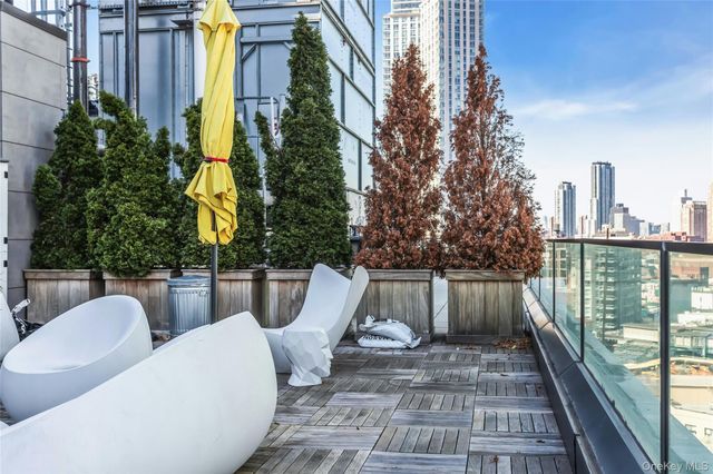 4507 Court Square 11A, Long Island City, NY 11101