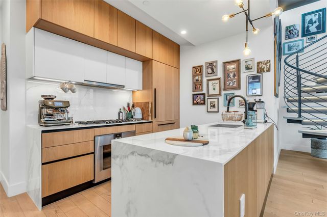 4507 Court Square 11A, Long Island City, NY 11101