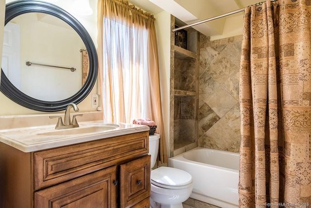 2 Valley Road, Westport, CT 06880