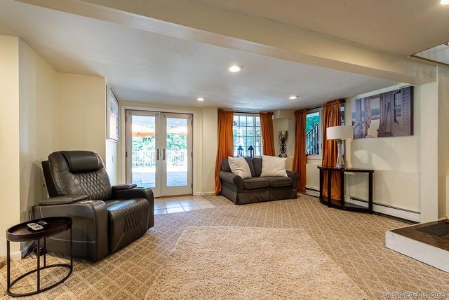 2 Valley Road, Westport, CT 06880