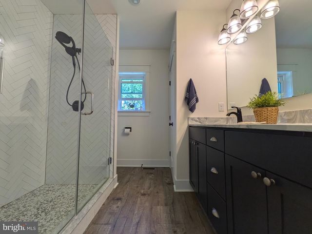 4819 EASTERN NECK RD, Rock Hall, MD 21661