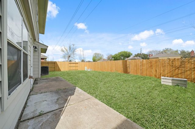 1426 Cartwright Road, Missouri City, TX 77489