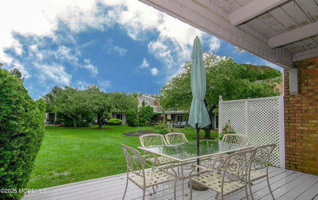 68 Linden Court, Spring Lake Heights, NJ 07762