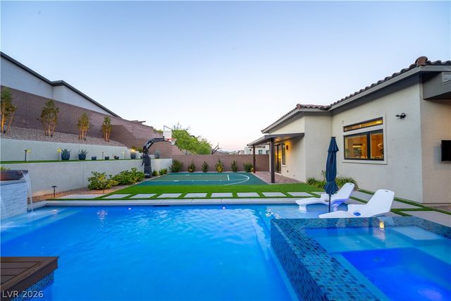 397 Vista Sunset Avenue, Las Vegas, NV 89138