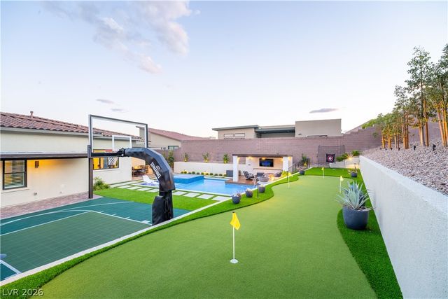 397 Vista Sunset Avenue, Las Vegas, NV 89138