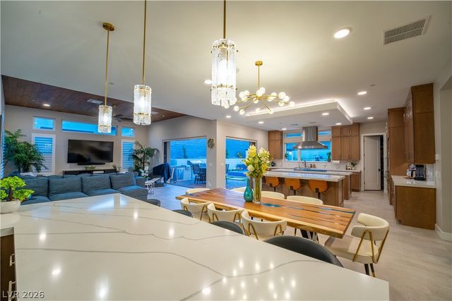 397 Vista Sunset Avenue, Las Vegas, NV 89138