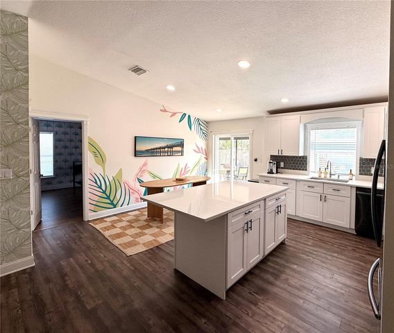 7812 POWDER HORN CIRCLE, Largo, FL 33773