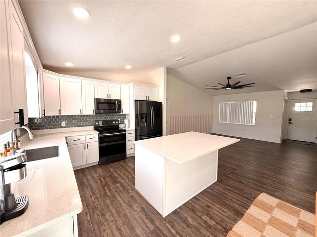 7812 POWDER HORN CIRCLE, Largo, FL 33773